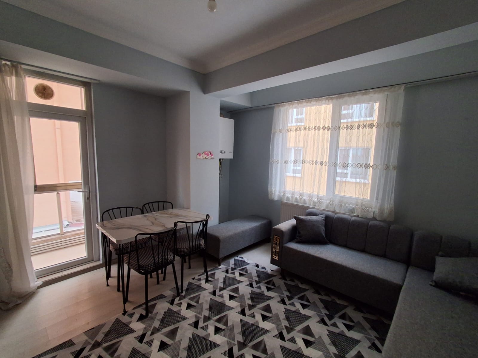ERENLERDE FIRSAT SATILIK 2+0 DAİRE