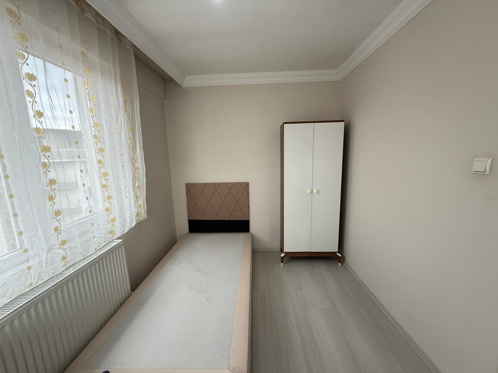 ERENLERDE 2+1 MERKEZİ KONUMDA TEMİZ KİRALIK DAİRE