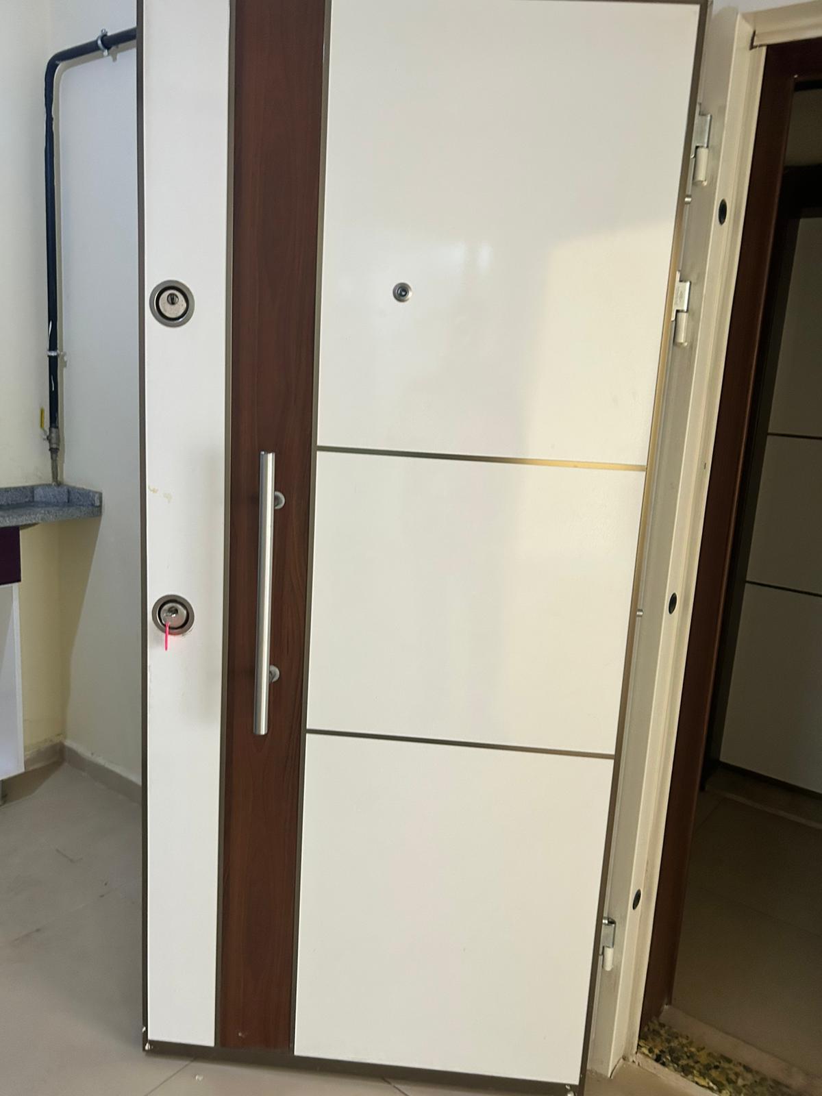 ERENLERDE GENİŞ FERAH 2+0 FIRSAT DAİRE