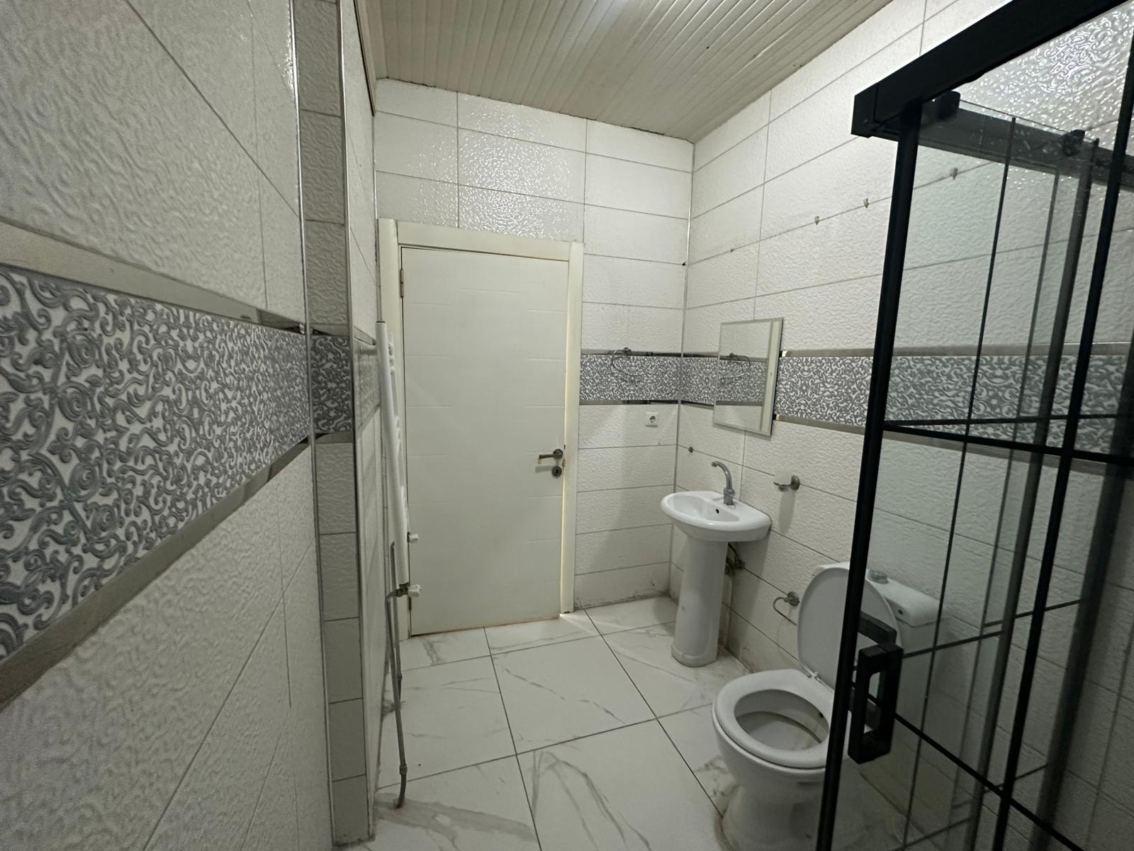 ERENLERDE MERKEZİ KONUMDA 2+0 SATILIK DAİRE