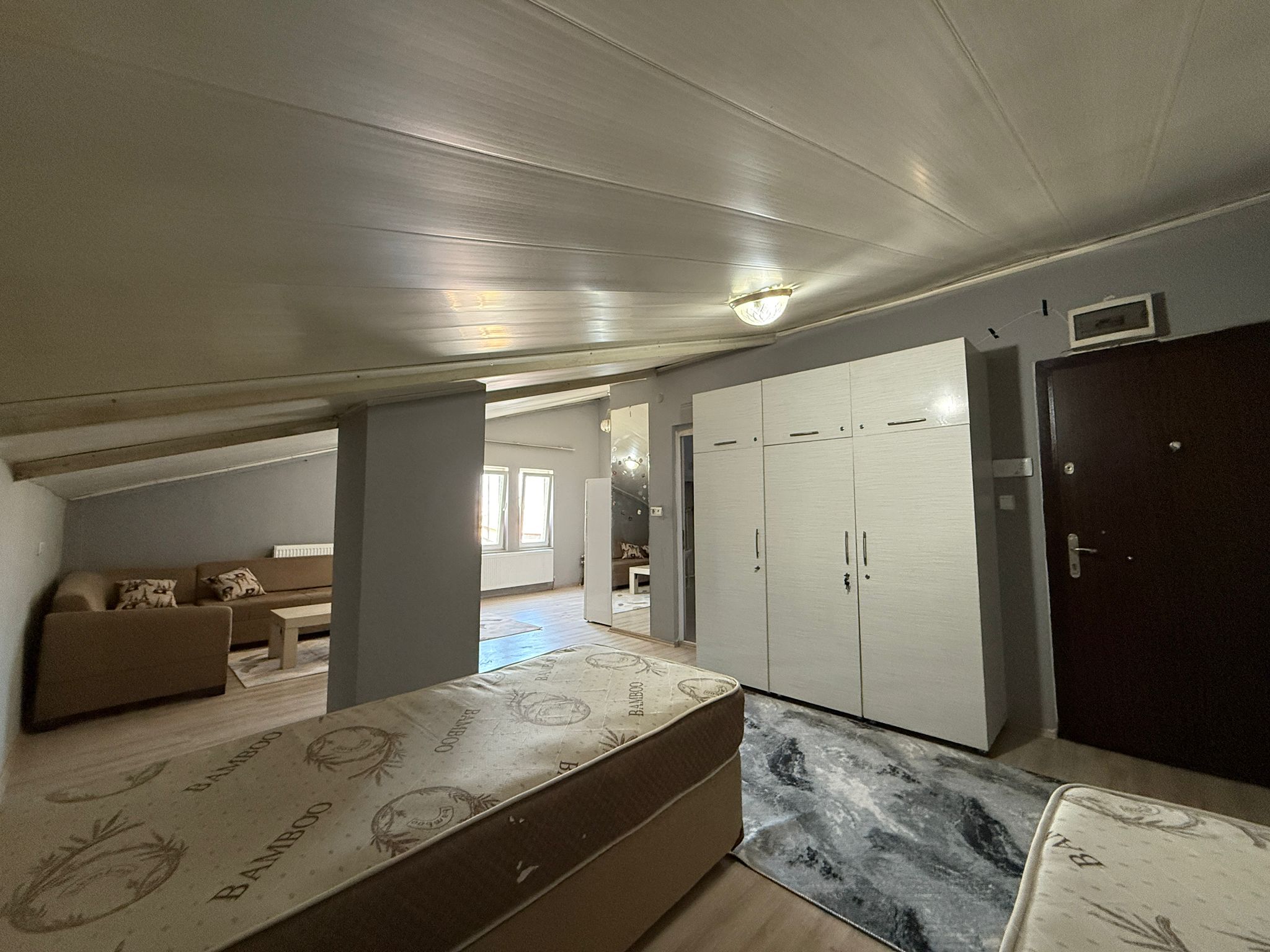 ERENLERDE SEVGİ YOLUNA YAKIN 1+0 MERKEZİ SİSTEM DAİRE