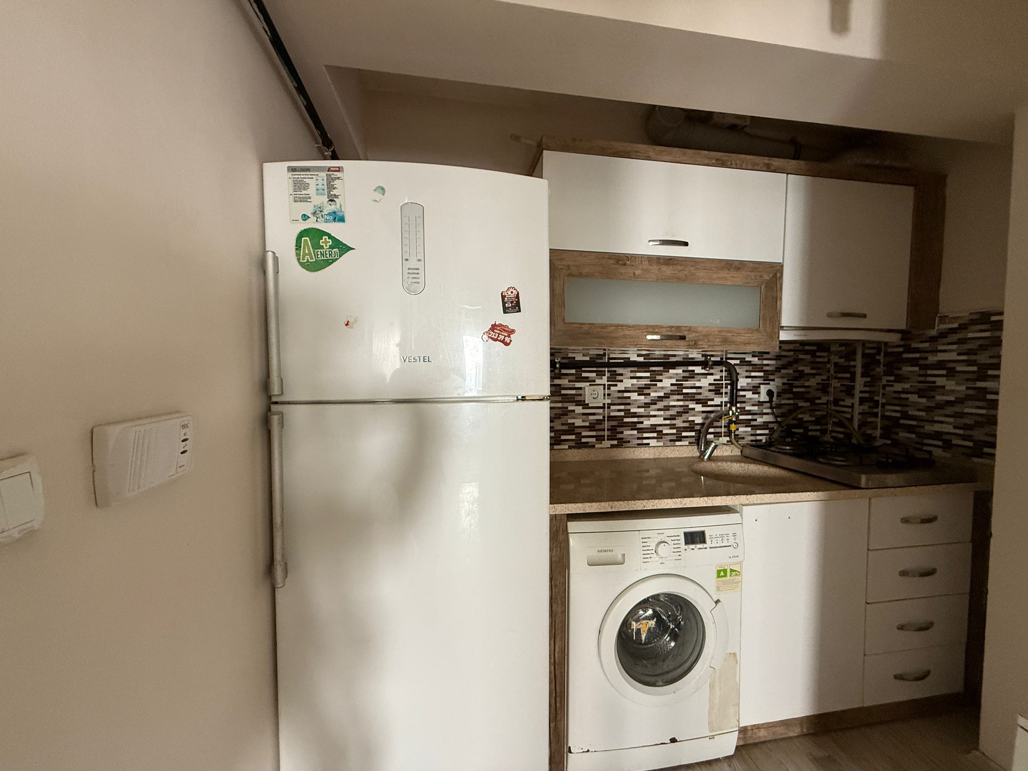 ERENLERDE MERKEZİ KONUMDA 2+1 GENİŞ KİRALIK DAİRE