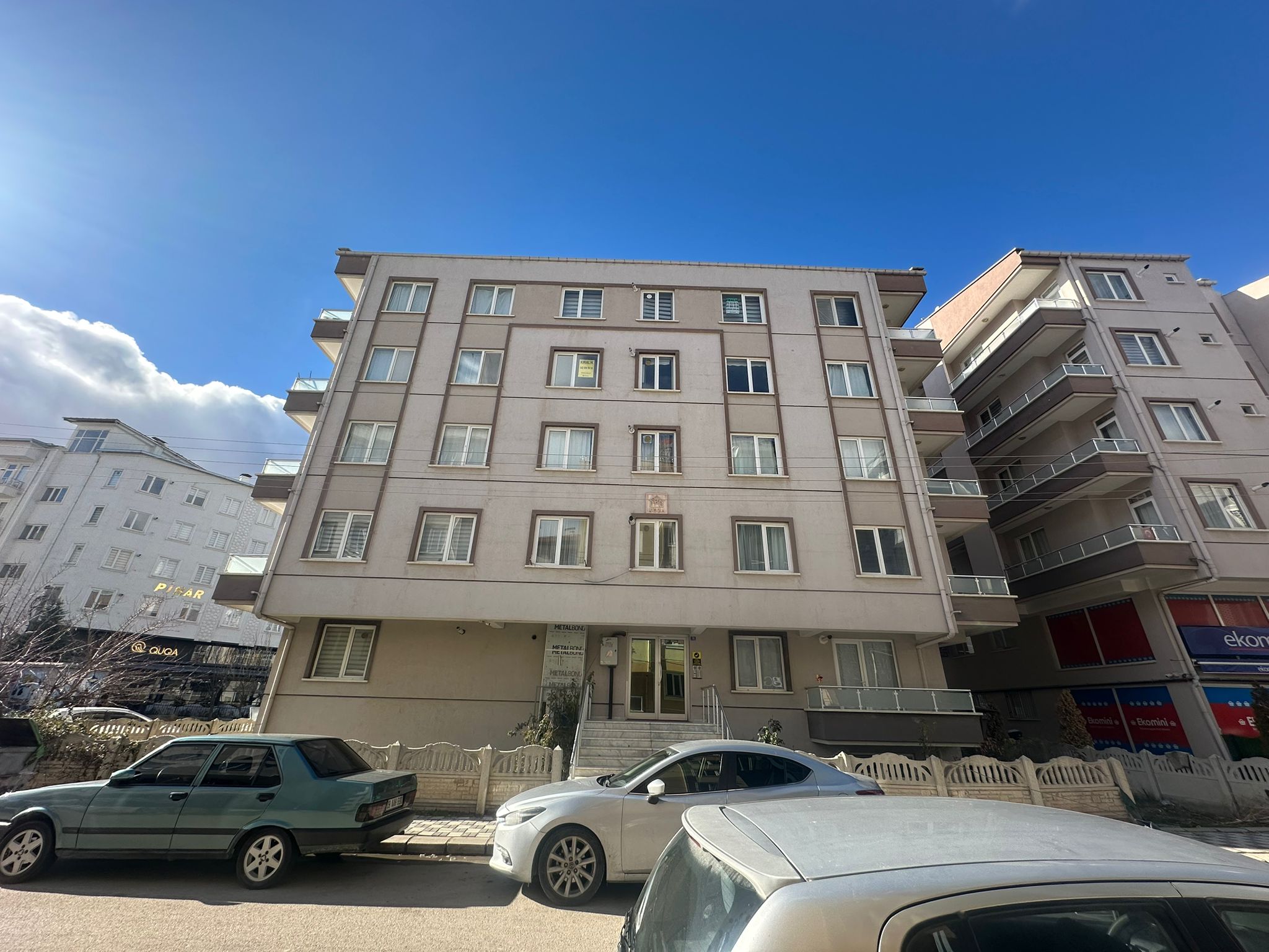 ERENLERDE 2+0 TEMİZ KİRALIK DAİRE 