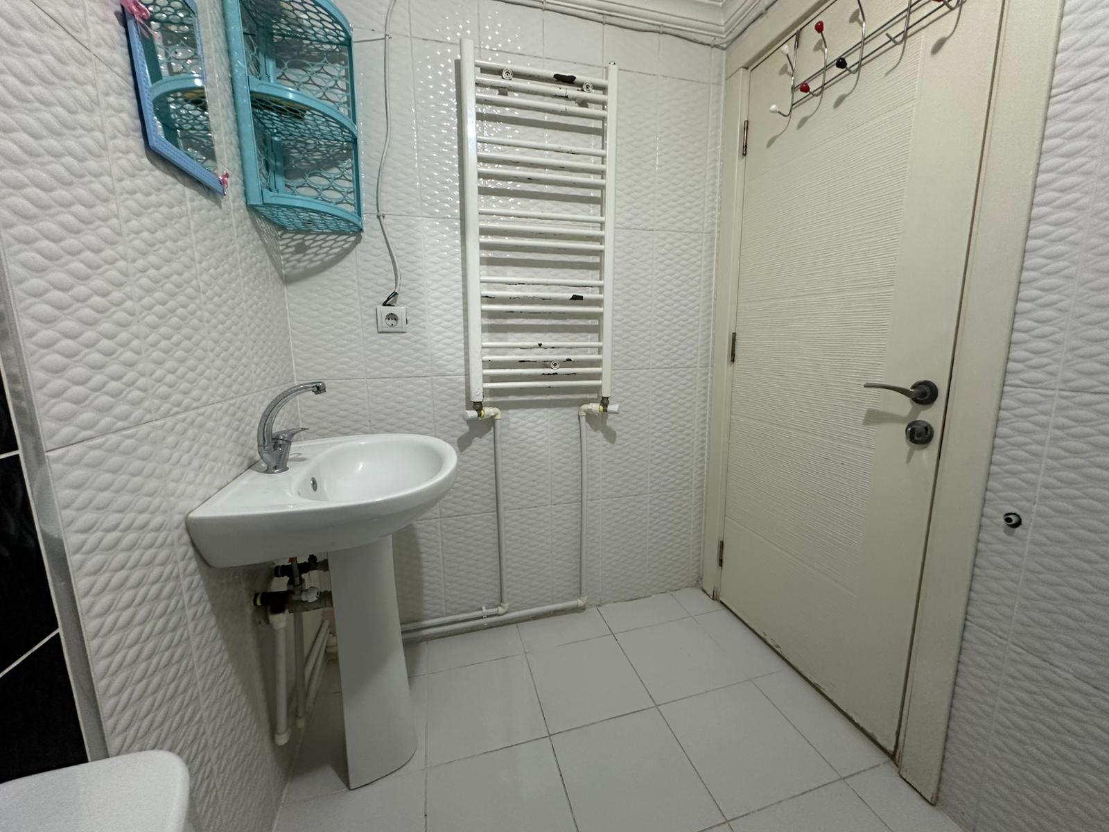 ERENLERDE OTOBÜS DURAĞINA YAKIN 1+1 KİRALIK DAİRE