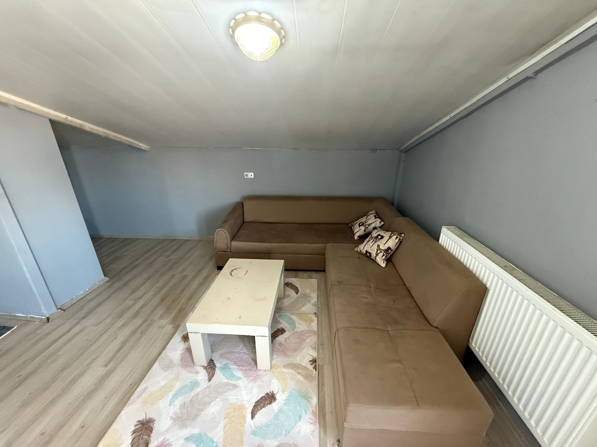 ERENLERDE SEVGİ YOLUNA YAKIN 1+0 MERKEZİ SİSTEM DAİRE