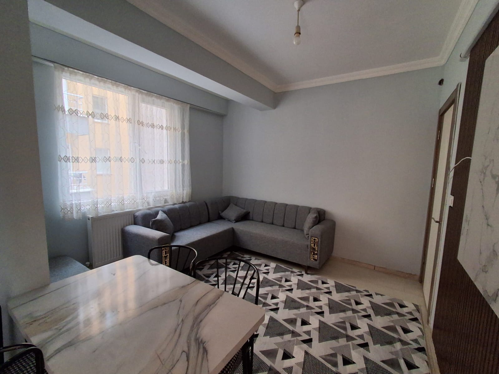 ERENLERDE FIRSAT SATILIK 2+0 DAİRE