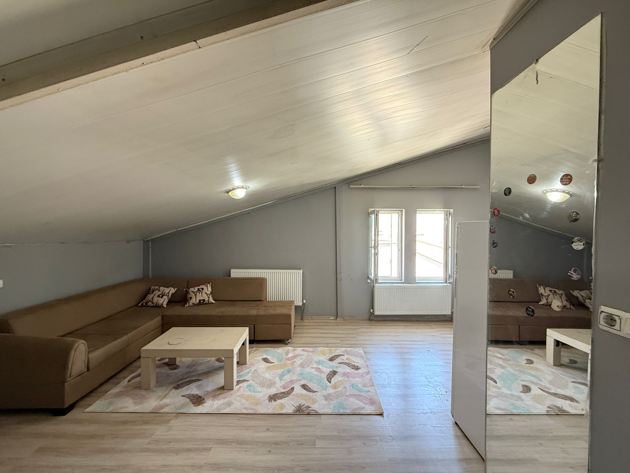 ERENLERDE SEVGİ YOLUNA YAKIN 1+0 MERKEZİ SİSTEM DAİRE