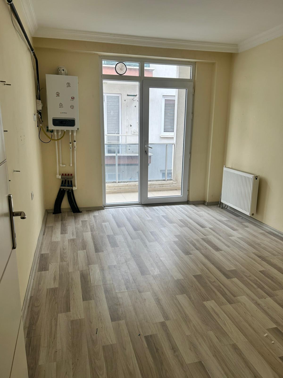 ERENLERDE GENİŞ FERAH 2+0 FIRSAT DAİRE