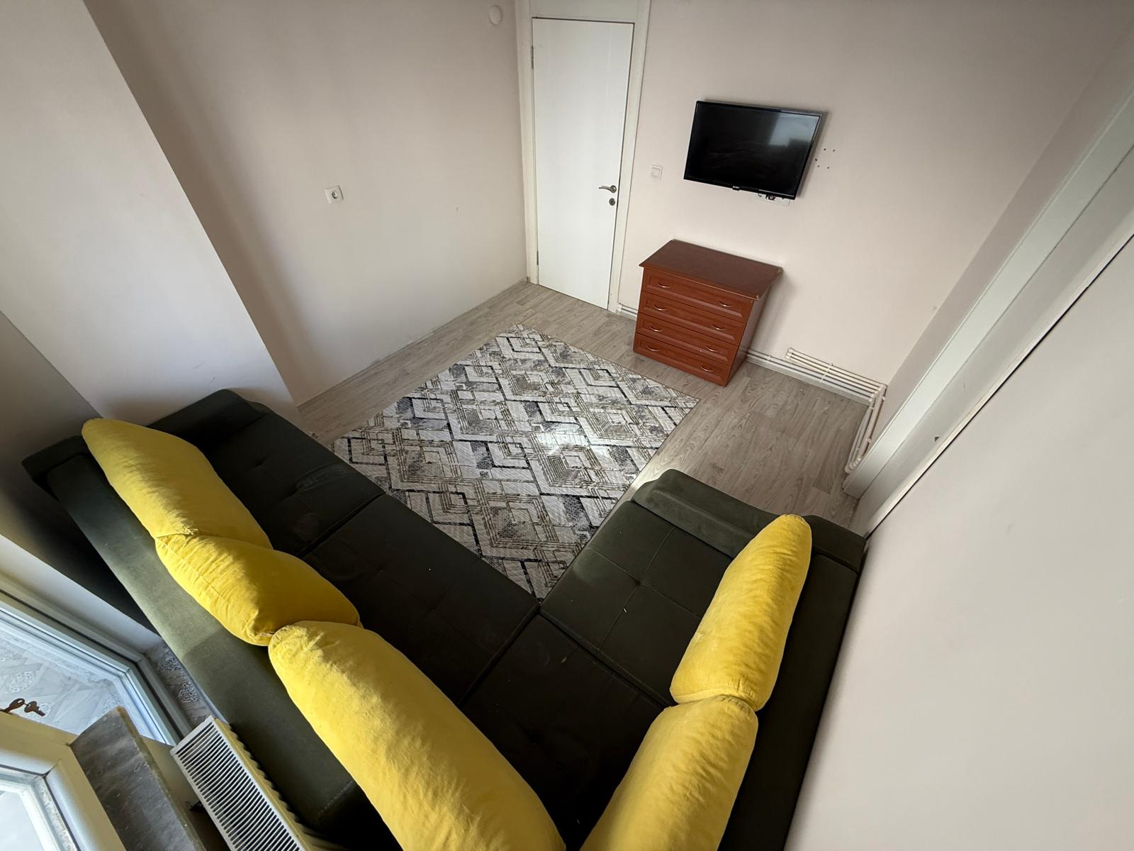 ERENLERDE MERKEZİ KONUMDA 2+1 GENİŞ KİRALIK DAİRE