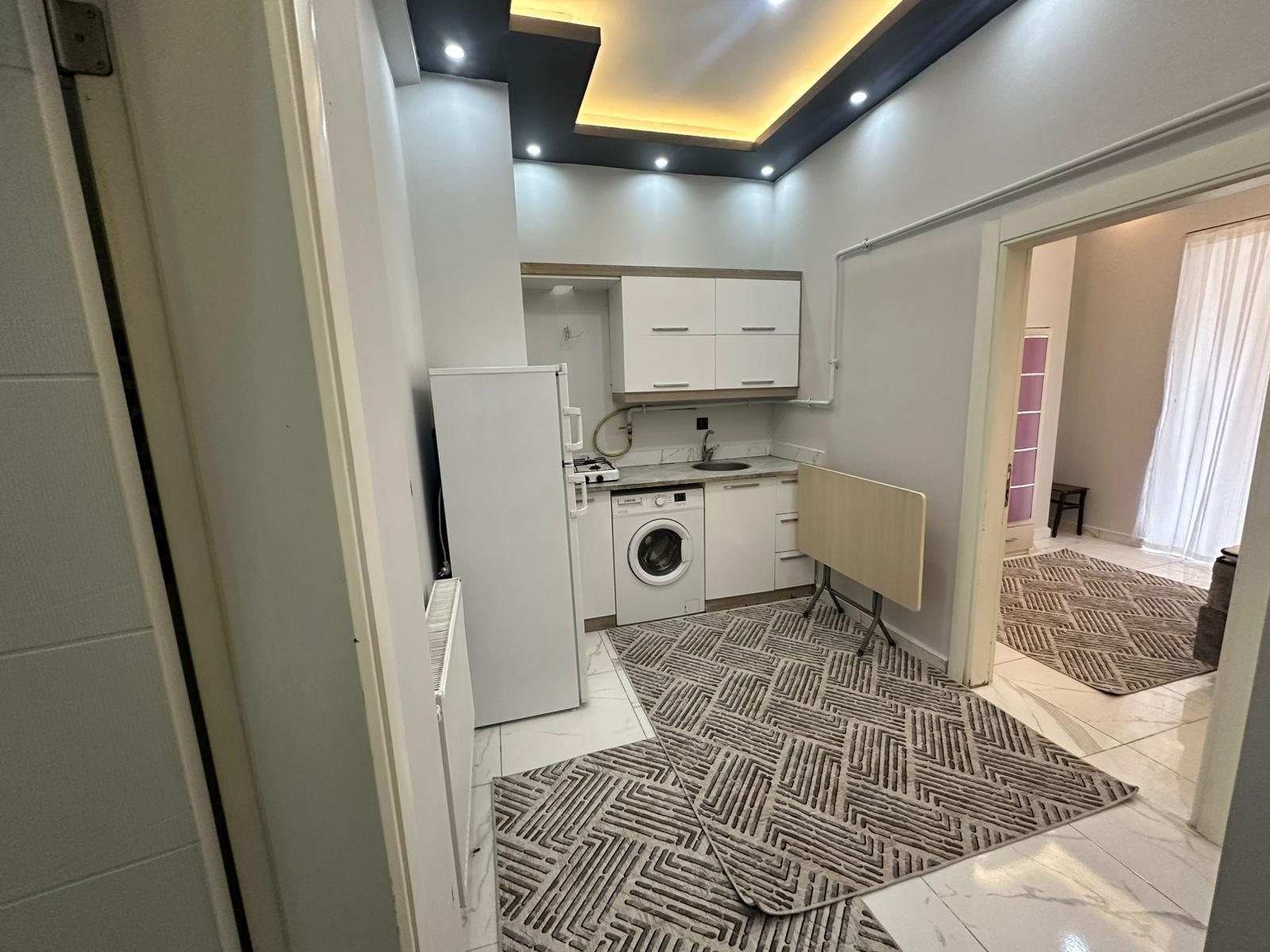 ERENLERDE MERKEZİ KONUMDA 2+0 SATILIK DAİRE