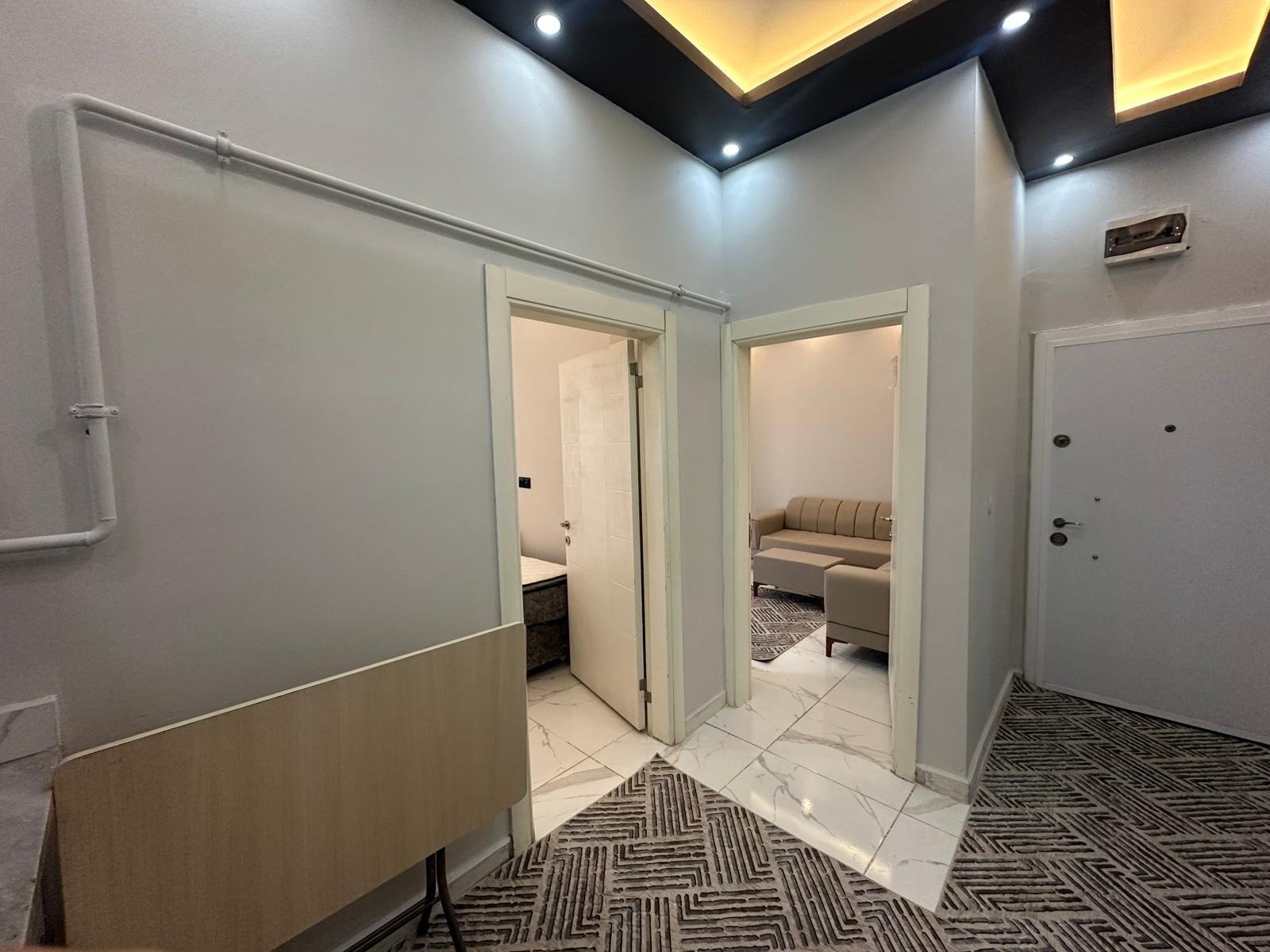 ERENLERDE MERKEZİ KONUMDA 2+0 SATILIK DAİRE