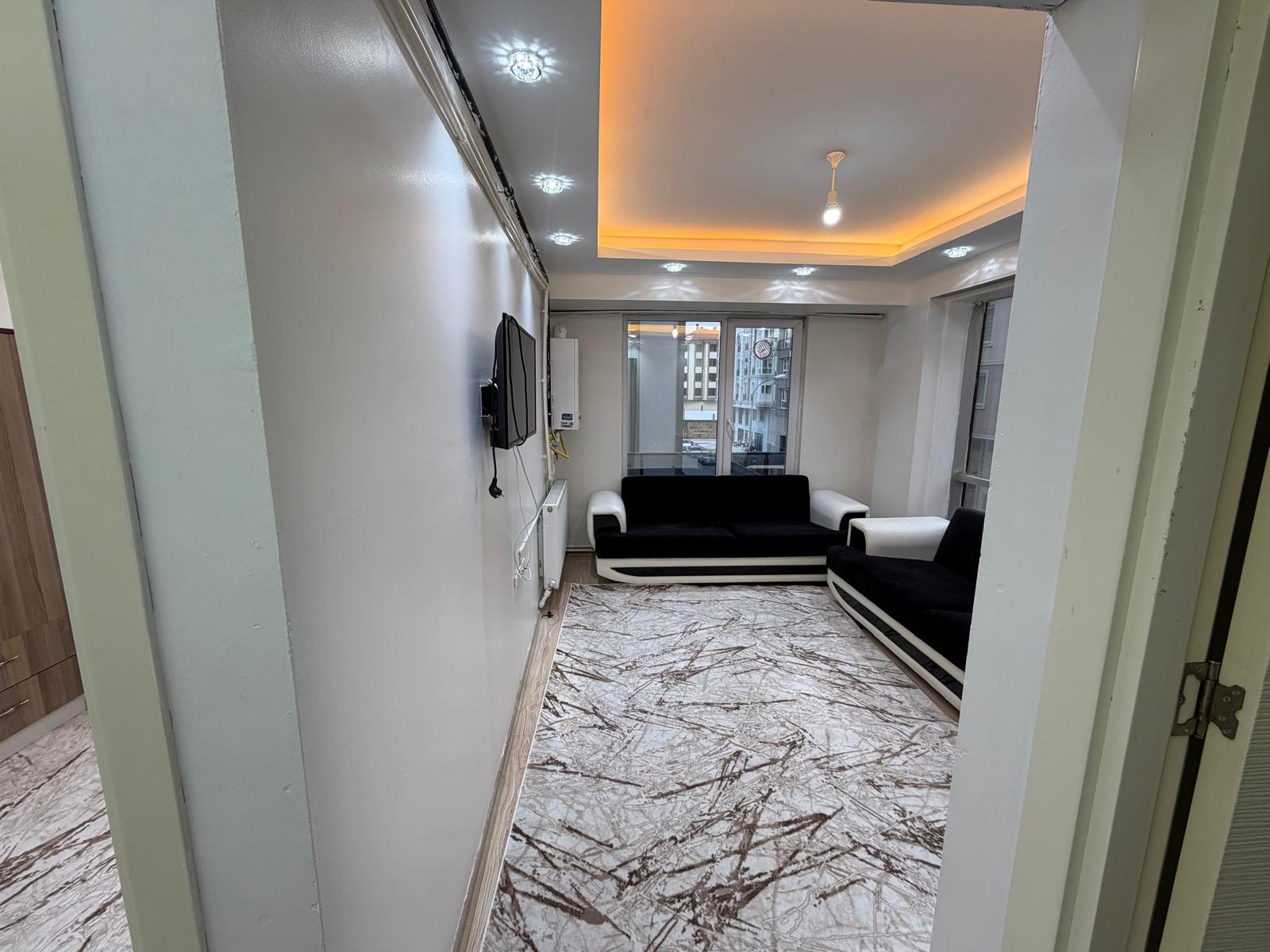 MERKEZİ KONUMDA 2+0 LÜX DAİRE