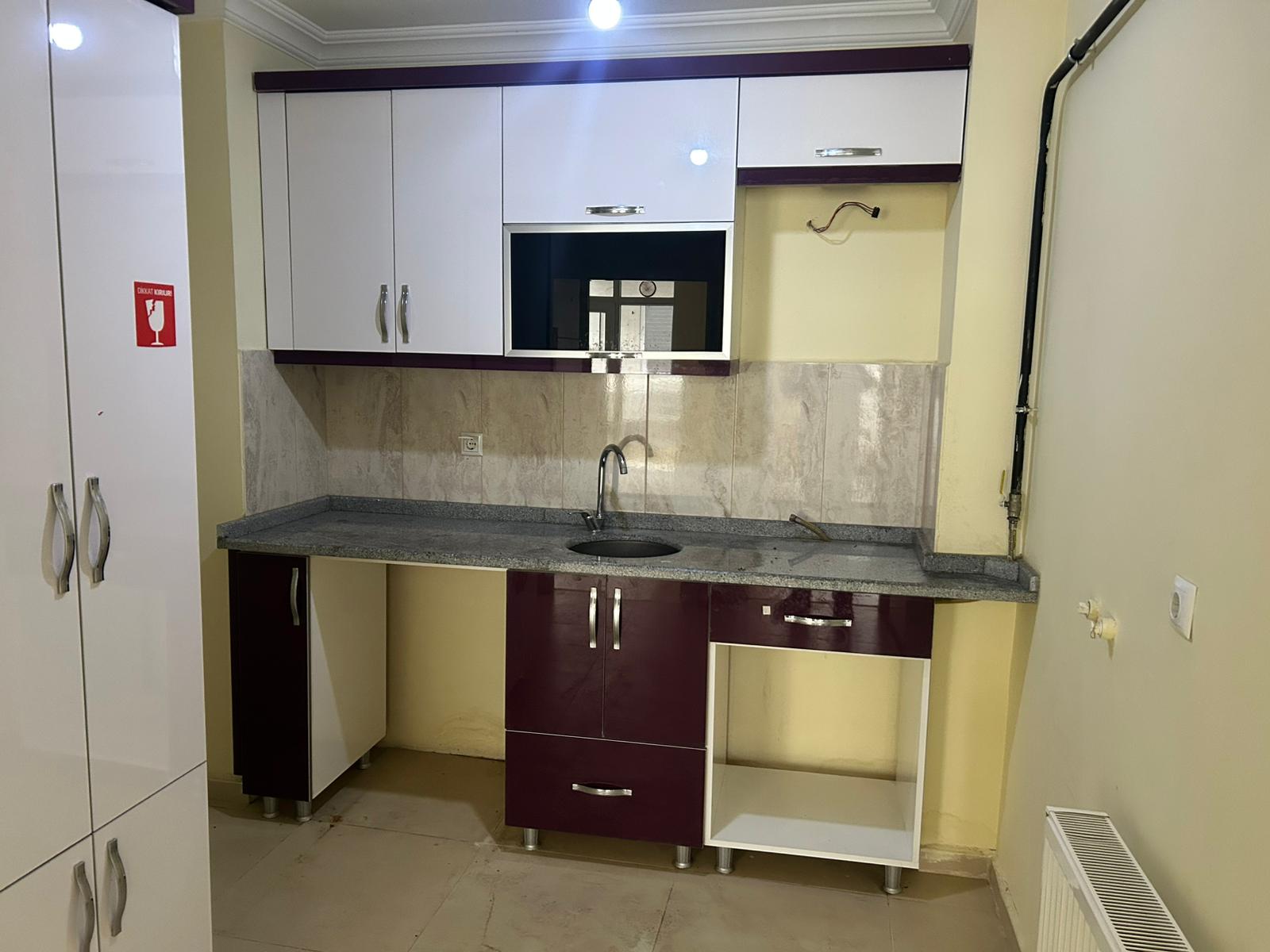 ERENLERDE GENİŞ FERAH 2+0 FIRSAT DAİRE