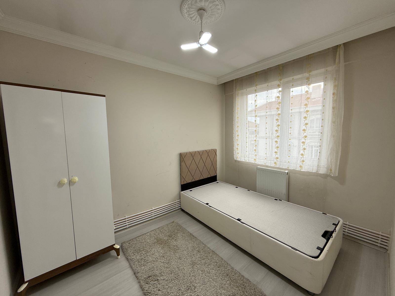 ERENLERDE 2+1 MERKEZİ KONUMDA TEMİZ KİRALIK DAİRE